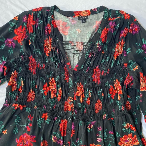Torrid Button Front Tunic Size 2 - Picture 6 of 7